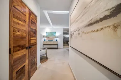 Hallway separating bedrooms 2 & 3