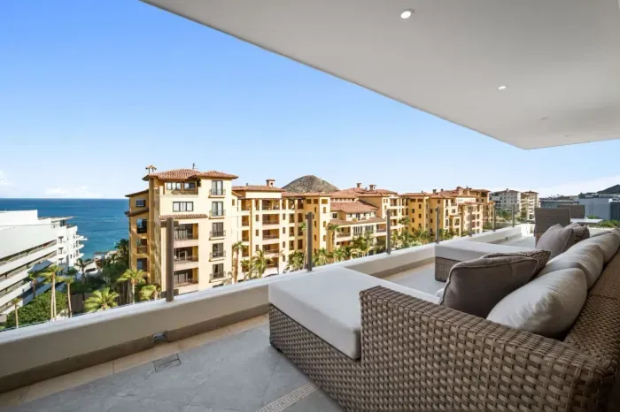 Loungers on oversized balcony