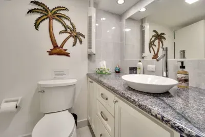 Mira Vista 8 - image 11 of 36