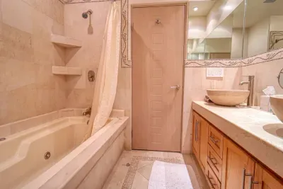 2nd bathroom shower
