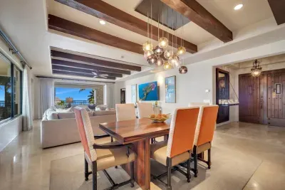 Hacienda Beach Club, 5-Star, Beachfront, 6 Beds - image 11 of 58