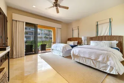 Hacienda Beach Club, 5-Star, Beachfront, 6 Beds - image 31 of 58