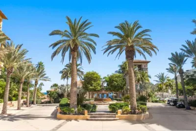 Hacienda Beach Club, 5-Star, Beachfront, 6 Beds - image 49 of 58