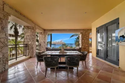 Hacienda Beach Club, 5-Star, Beachfront, 6 Beds - image 8 of 58