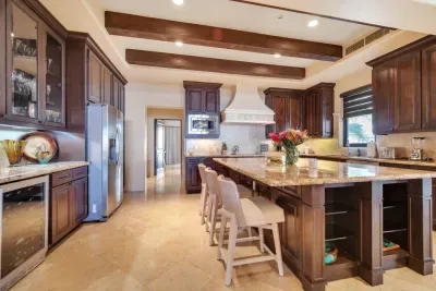 Hacienda Beach Club, 5-Star, Beachfront, 6 Beds - image 16 of 58