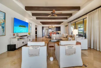 Hacienda Beach Club, 5-Star, Beachfront, 6 Beds - image 6 of 58