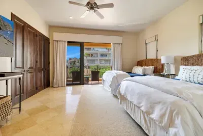 Hacienda Beach Club, 5-Star, Beachfront, 6 Beds - image 32 of 58
