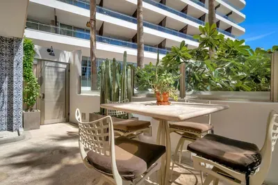 Plenty of seating throughout pool area