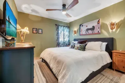 Mira Vista 14 - image 13 of 39