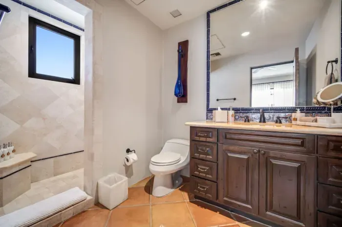 3rd bathroom en-suite