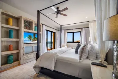 Main Suite