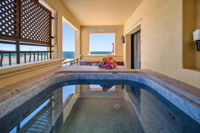private jacuzzi for 4
