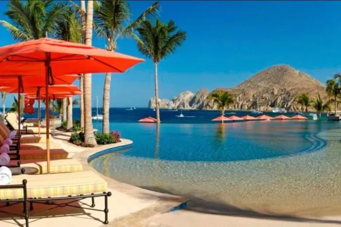 Beachfront on Medano Beach