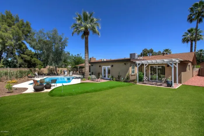 Golfer's paradise in the heart of Old Town Scottsdale