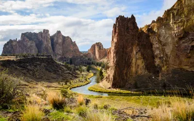 Smith Rock has dramatic canyon and river views—trail access for hikes and climbs