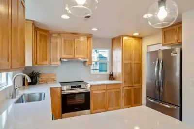 Columbia House - image 13 of 33