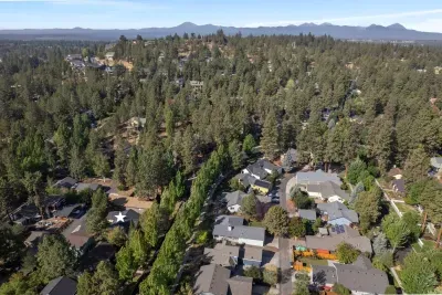 Aerial views of the Cascade Mountain Range