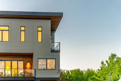 Sunset vibes from this modern beauty