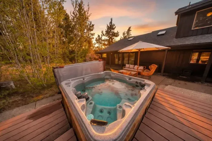 Hot tub