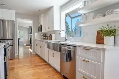 Tall Pine Tuckaway - image 19 of 60