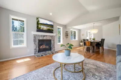 Tall Pine Tuckaway - image 29 of 60