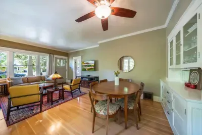 Delaware House - image 10 of 41