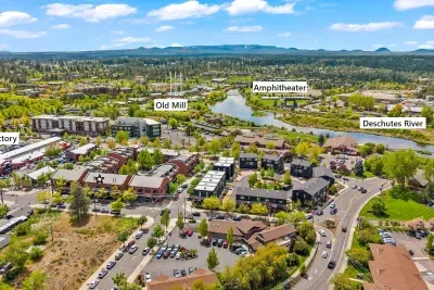 When we say you are in "the center of it all" - we mean it!