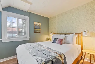 Greeley Cottage - image 13 of 16