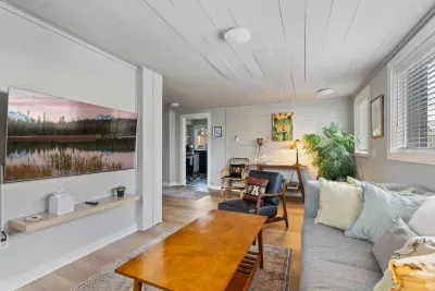 Greeley Villa - image 37 of 54