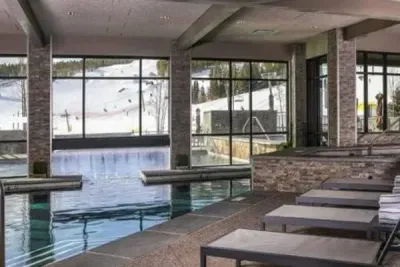 Indoor/outdoor pools and hot tubs