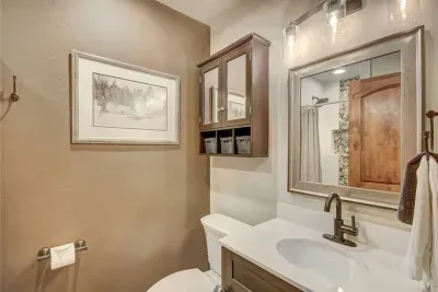 No need to share your personal space with a bathroom next to each private queen bedroom.