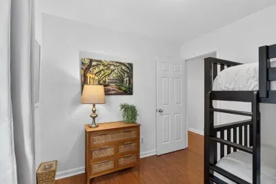 Savannah Row - image 19 of 83