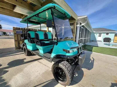 6-seater golf cart