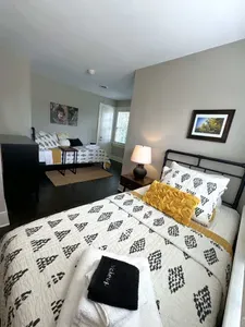 Bedroom 3, 2 Twin Beds
