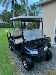 4-seater golf cart
