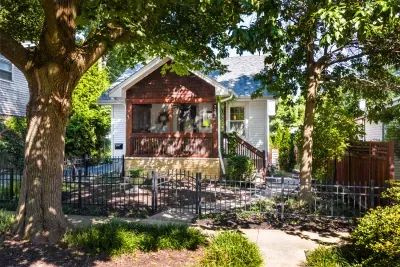 Secret Garden Cottage - image 6 of 50