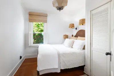 Secret Garden Cottage - image 18 of 50