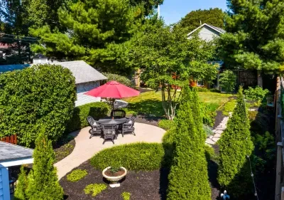 Secret Garden Cottage - image 41 of 50