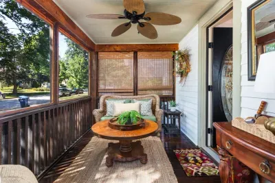 Secret Garden Cottage - image 7 of 50