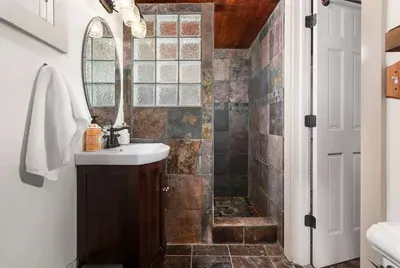 Secret Garden Cottage - image 26 of 50