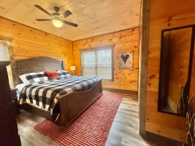 Bedroom 2, main floor, king bed