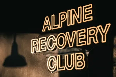 28 - Alpine Recovery Club - Sign