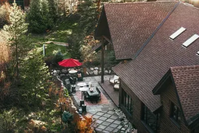 46 - Outdoors - Aerial Patio 02