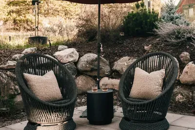 43 - Outdoors - Patio 05