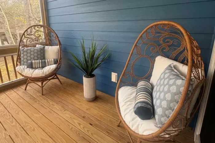 Egg chairs on Screened Porch area
