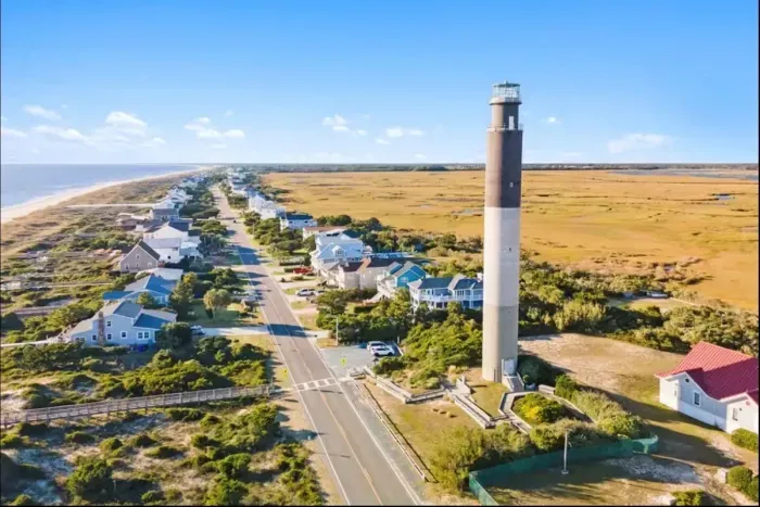 Oak Island Lighthouse