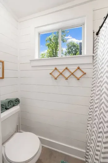 Casita Bathroom