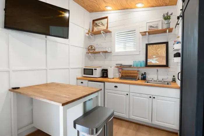 Casita Kitchenette