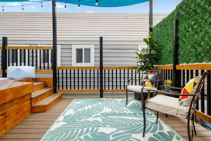 Rooftop Plunge Pool – Unit A