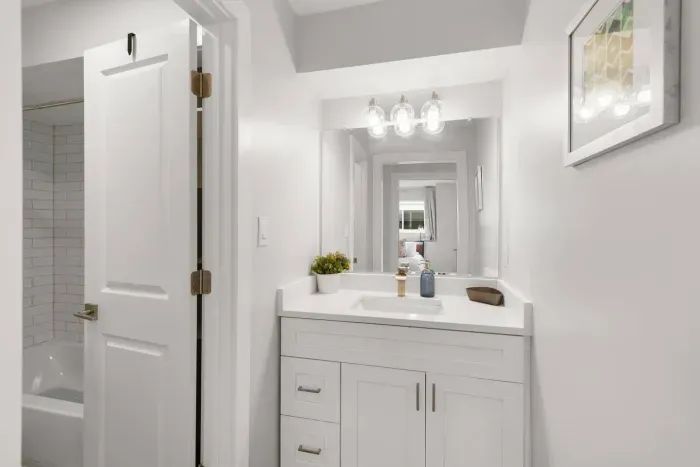 Modern Bathroom